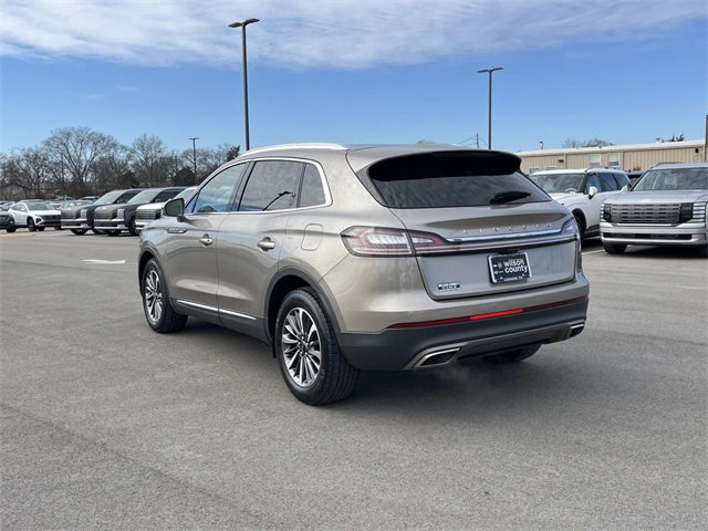 used 2021 Lincoln Nautilus car, priced at $26,991