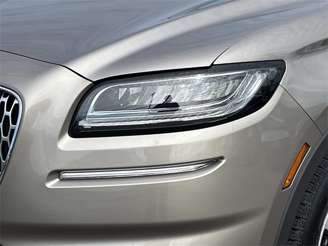 used 2021 Lincoln Nautilus car, priced at $26,991