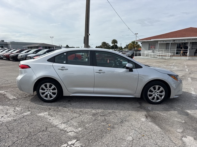 Certified 2025 Toyota Corolla LE with VIN 5YFB4MDE9SP264000 for sale in Northfield, Minnesota
