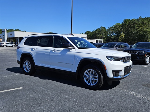 2025 Jeep Grand Cherokee L Laredo X 4x4