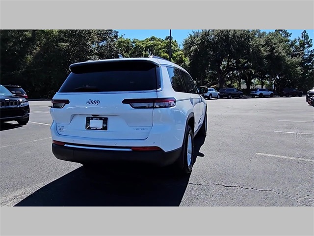 2025 Jeep Grand Cherokee L Laredo X 4x4