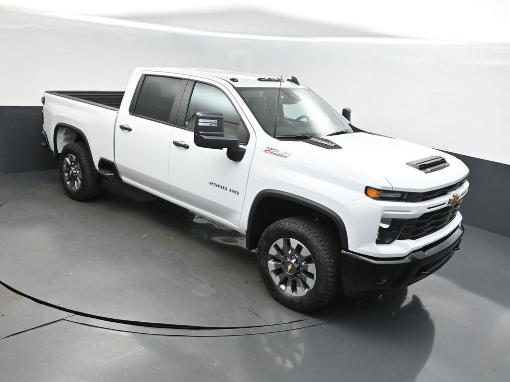 2025 Summit White Chevrolet Silverado 2500HD Custom 4X4 Truck