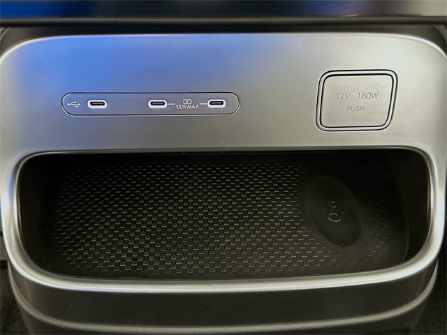 IONIQ 9 S