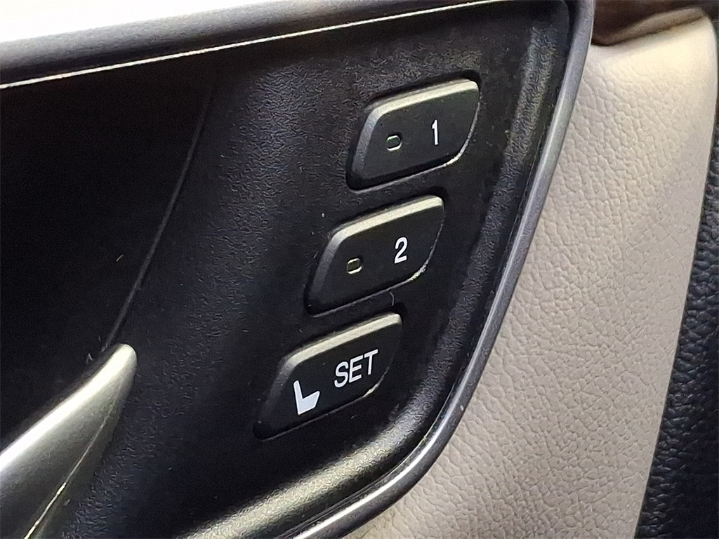 used 2017 Honda CR-V car, priced at $15,219