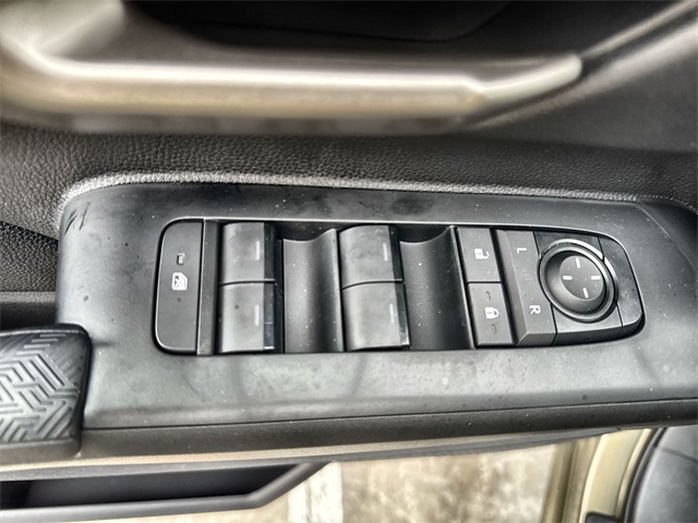 2025 Toyota Tacoma TRD Off-Road Double Cab photo 10