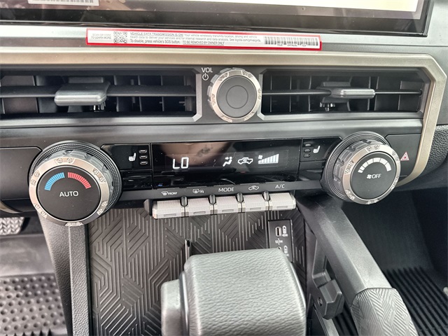 2025 Toyota Tacoma TRD Off-Road Double Cab photo 21