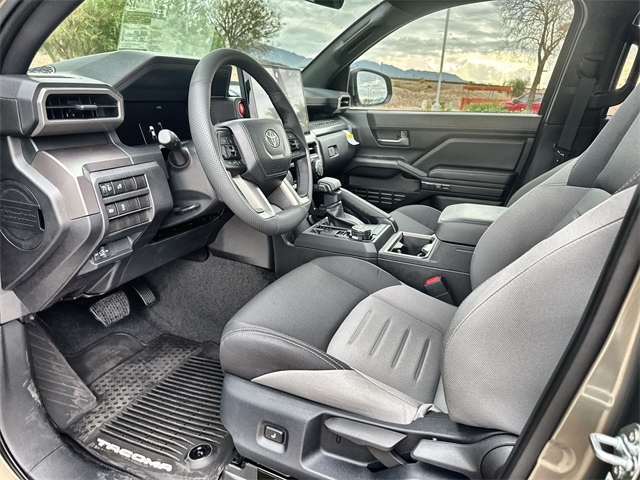 2025 Toyota Tacoma TRD Off-Road Double Cab photo 24