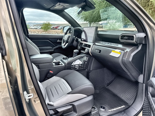 2025 Toyota Tacoma TRD Off-Road Double Cab photo 25