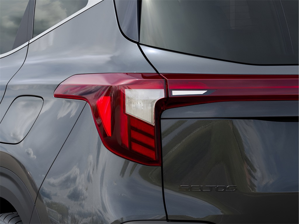 2025 Kia Seltos SX photo 21
