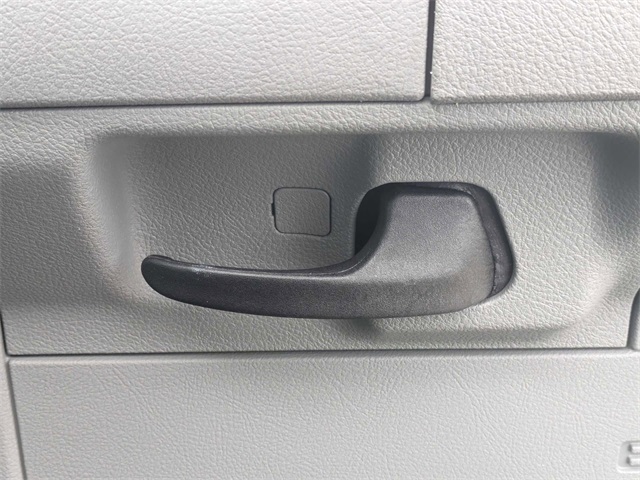 2024 Ford E-350 photo 25