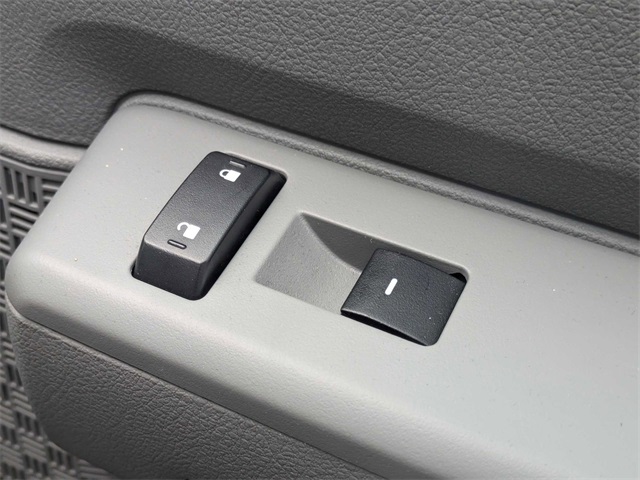 2024 Ford E-350 photo 26