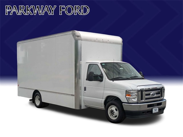 2024 Ford E-350 photo 3
