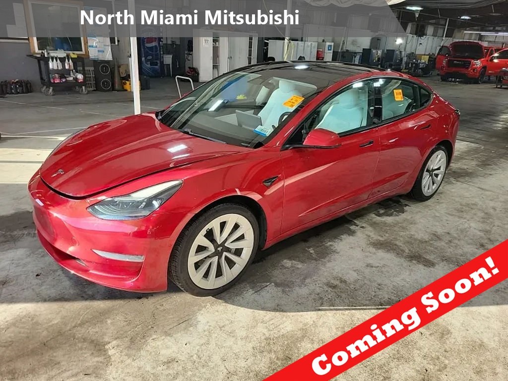 2021 Tesla Model 3 Base's photo