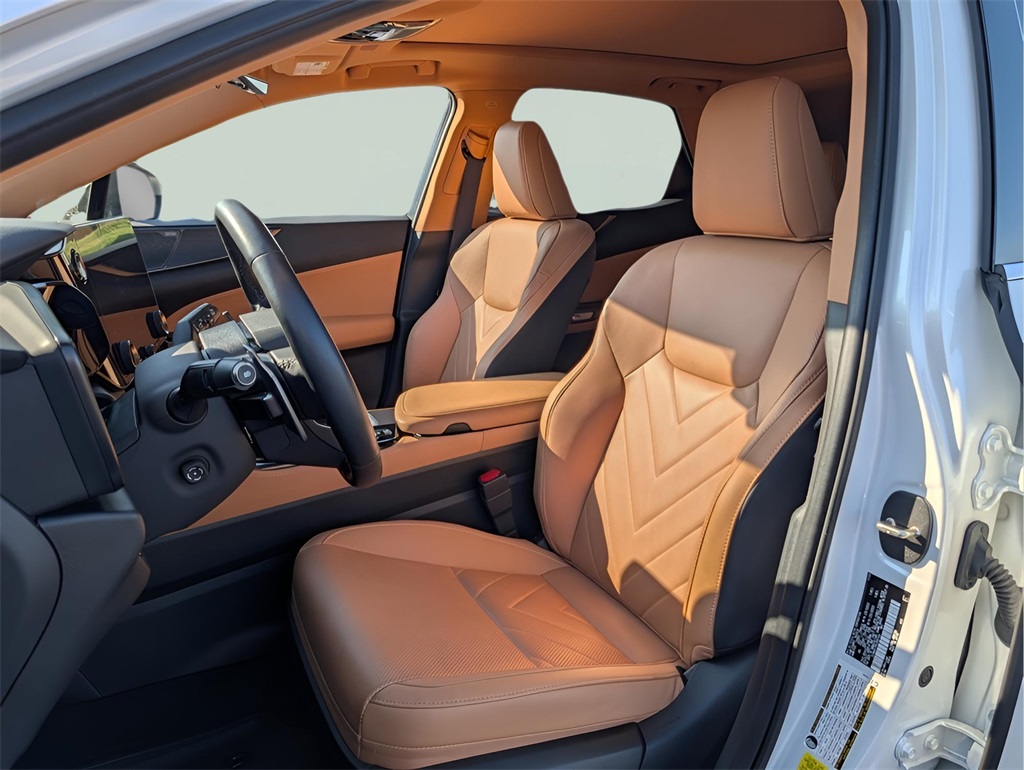 2025 Lexus NX 450h+ Luxury AWD photo 24