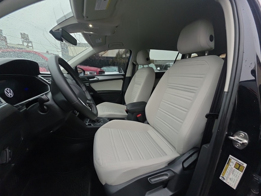 used 2023 Volkswagen Tiguan car