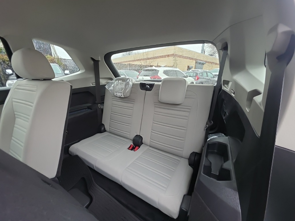 used 2023 Volkswagen Tiguan car