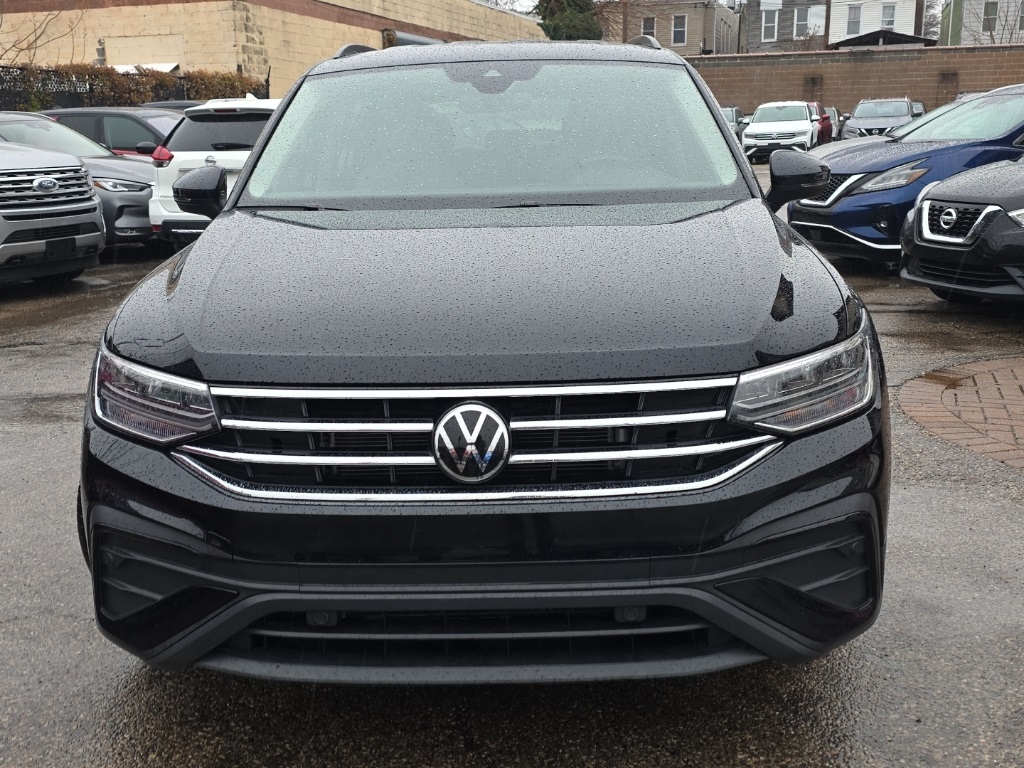used 2023 Volkswagen Tiguan car