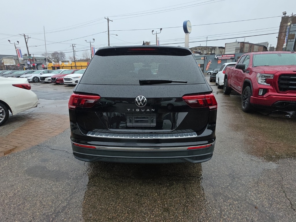 used 2023 Volkswagen Tiguan car