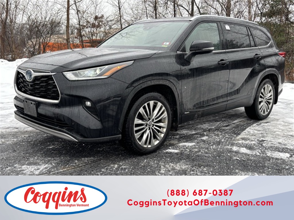 2022 Toyota Highlander Platinum's photo