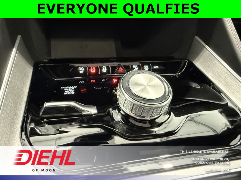 2025 Jeep Wagoneer Series II Carbide photo 25