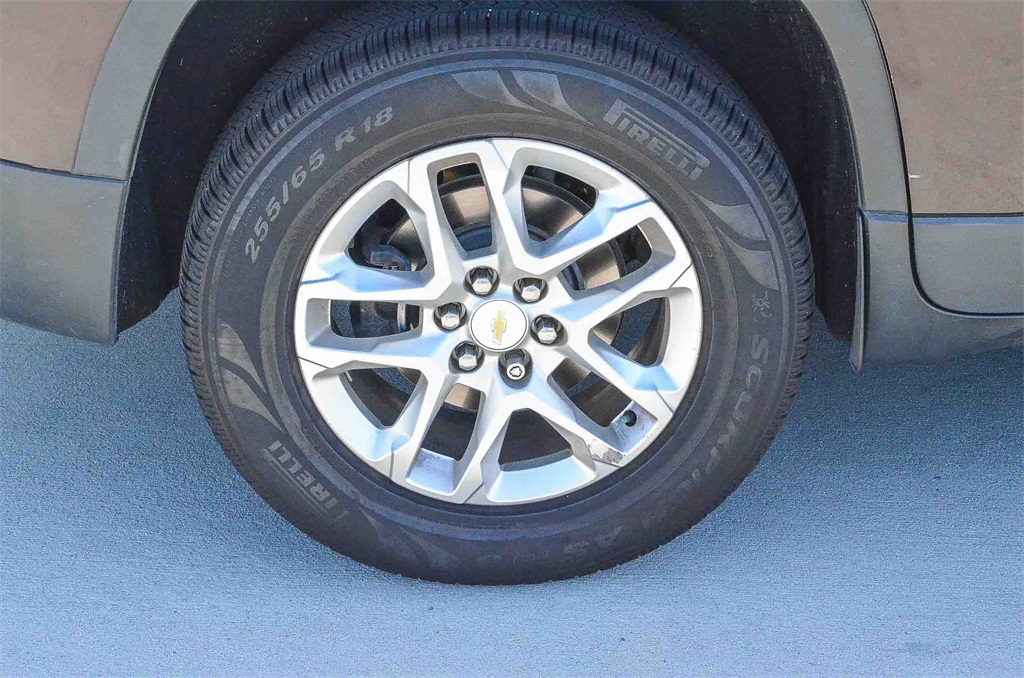 2020 Chevrolet Traverse photo 3