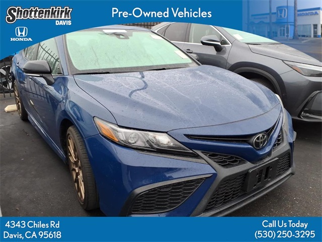 2024 Toyota Camry SE Nightshade's photo