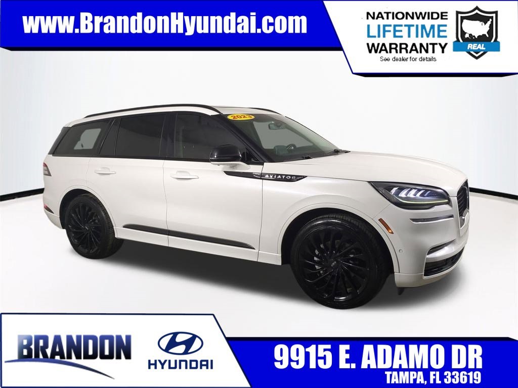 2023 Lincoln Aviator Reserve's photo