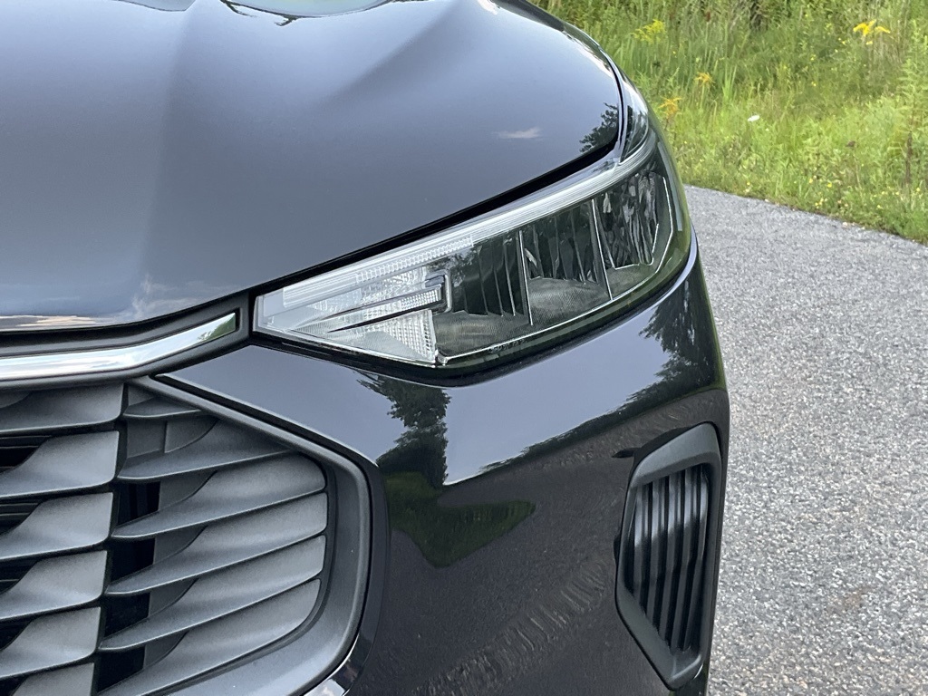 2025 Ford Escape Active photo 2