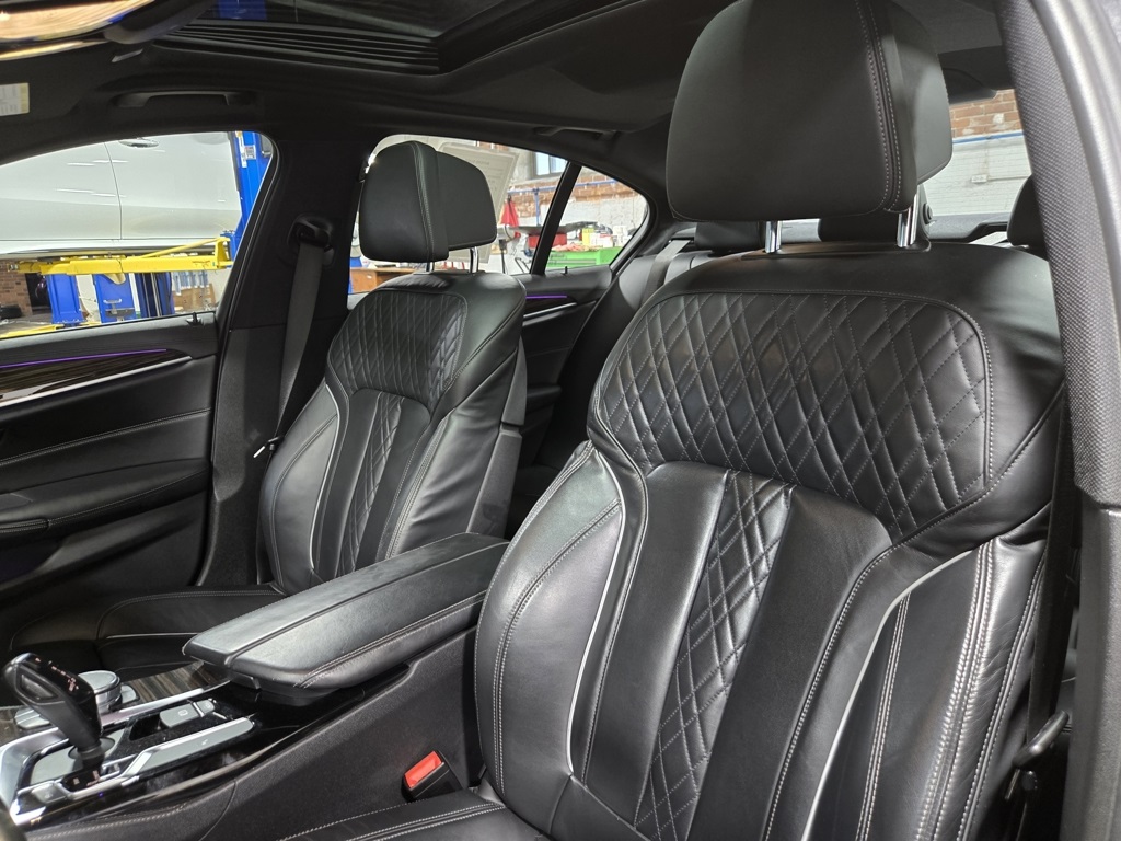 2018 Bmw M550i xDrive Sedan photo 11