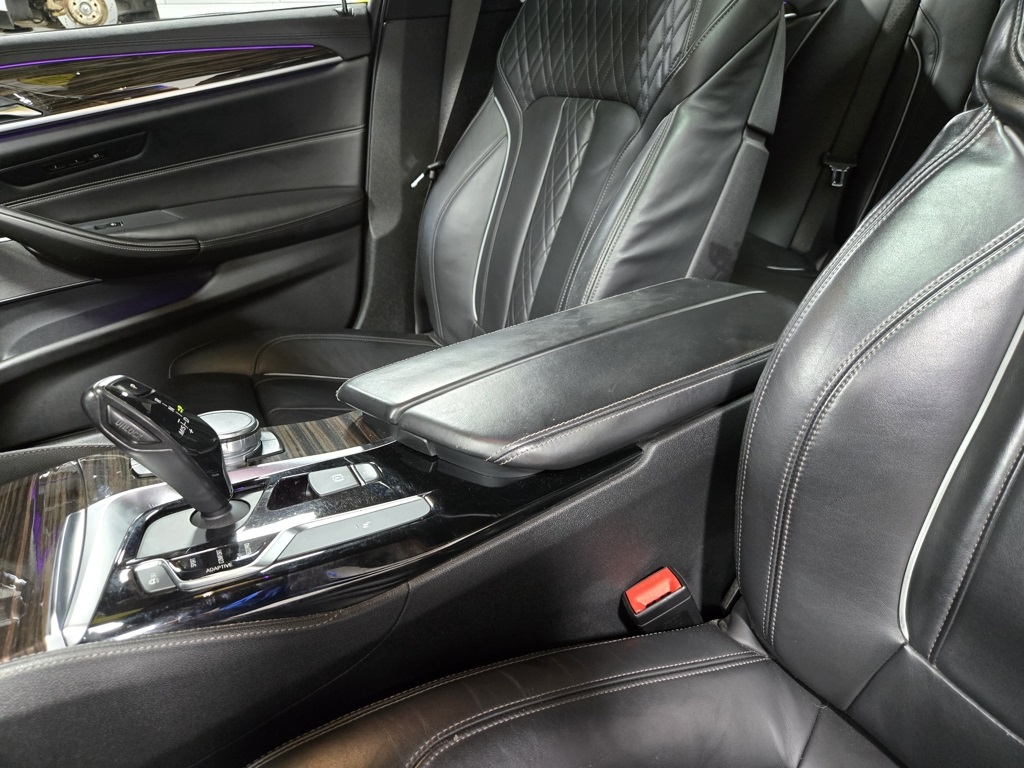 2018 Bmw M550i xDrive Sedan photo 29