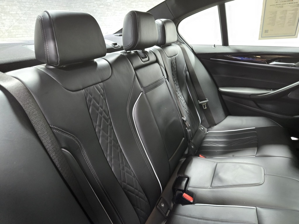 2018 Bmw M550i xDrive Sedan photo 44