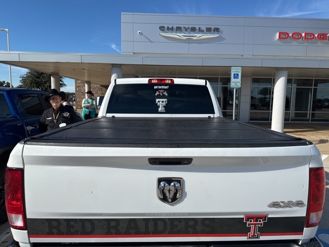 2018 Ram 2500 Tradesman photo 3