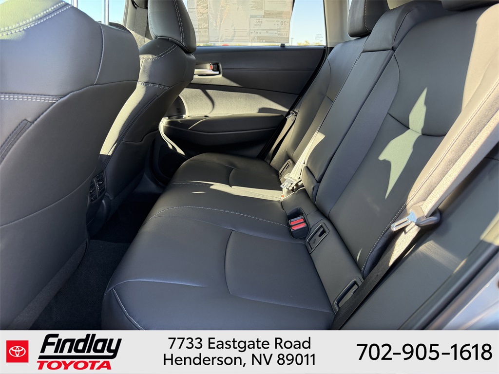 2026 Toyota Corolla Cross XLE photo 4