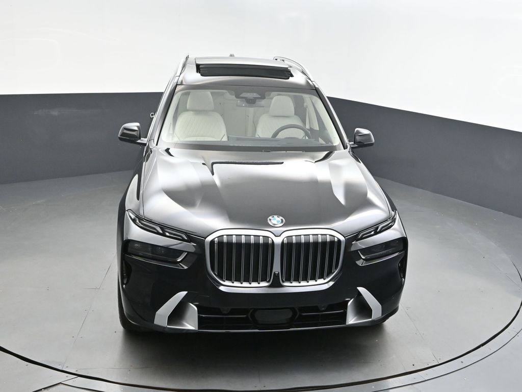 2026 Black Sapphire Metallic BMW X7 xDrive40i AWD SUV