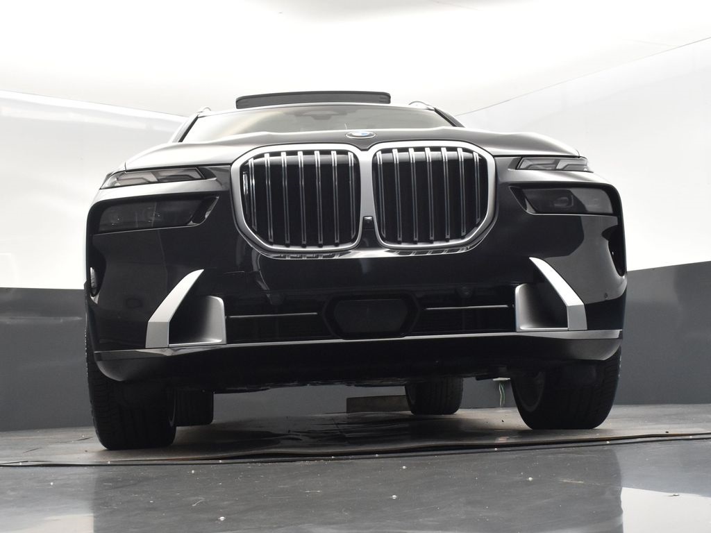 2026 Black Sapphire Metallic BMW X7 xDrive40i AWD SUV