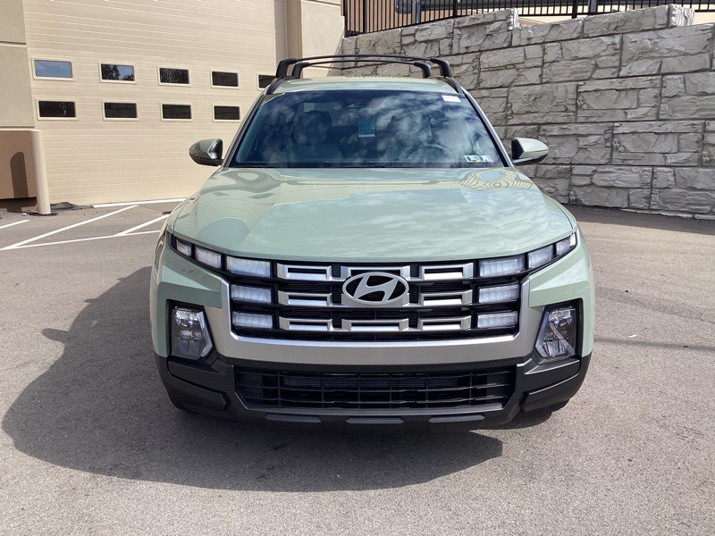 2026 Hyundai Santa Cruz SEL photo 2