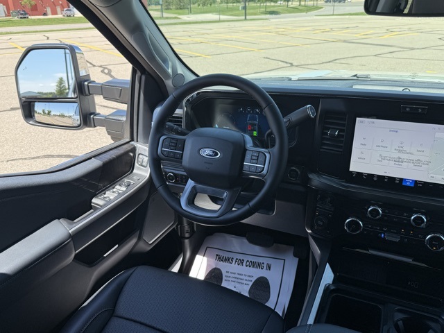 2025 Ford F-350 Super Duty Lariat