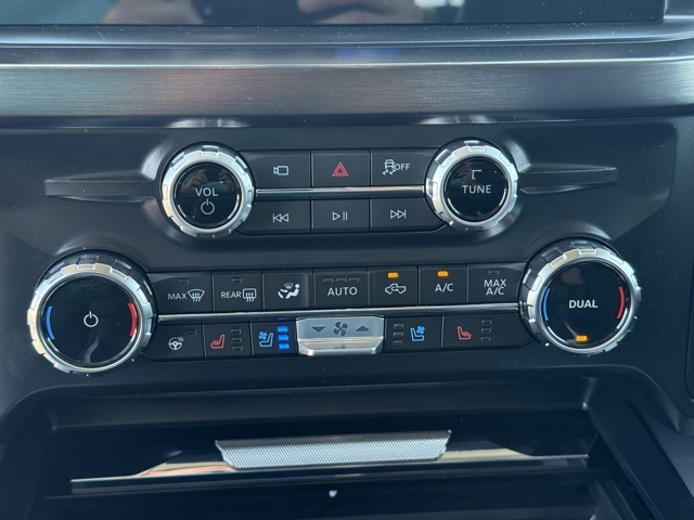 2025 Ford F-350 Super Duty Lariat
