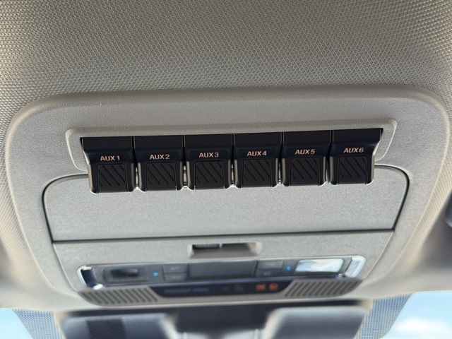 2025 Ford F-350 Super Duty Lariat