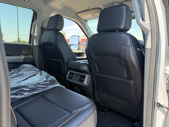 2025 Ford F-350 Super Duty Lariat