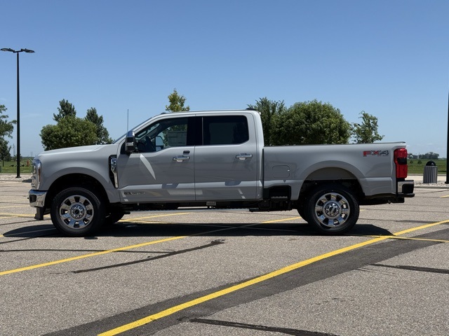 2025 Ford F-350 Super Duty Lariat