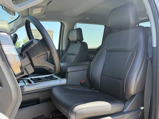 2025 Ford F-350 Super Duty Lariat
