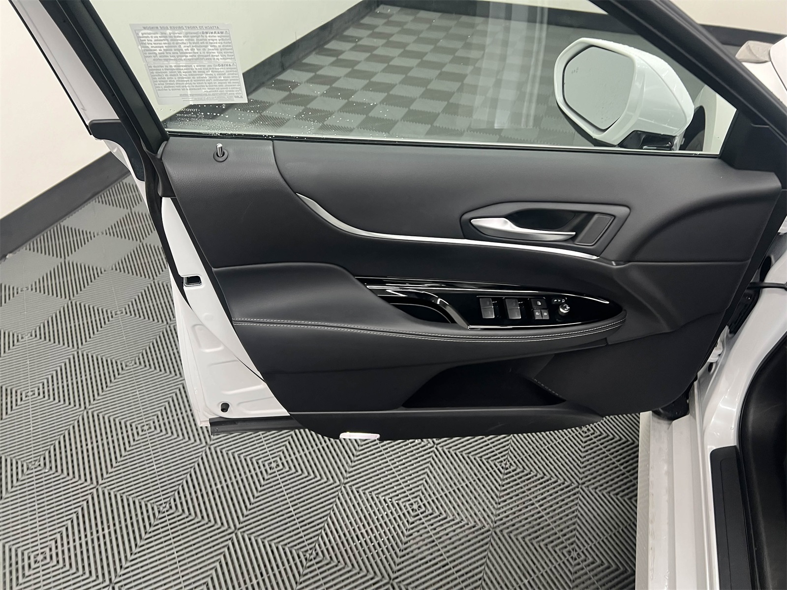 used 2023 Toyota Mirai car, priced at $14,288