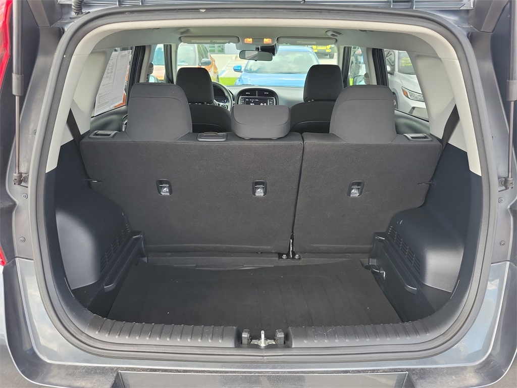 2022 Gravity Gray Kia Soul LX FWD Hatchback