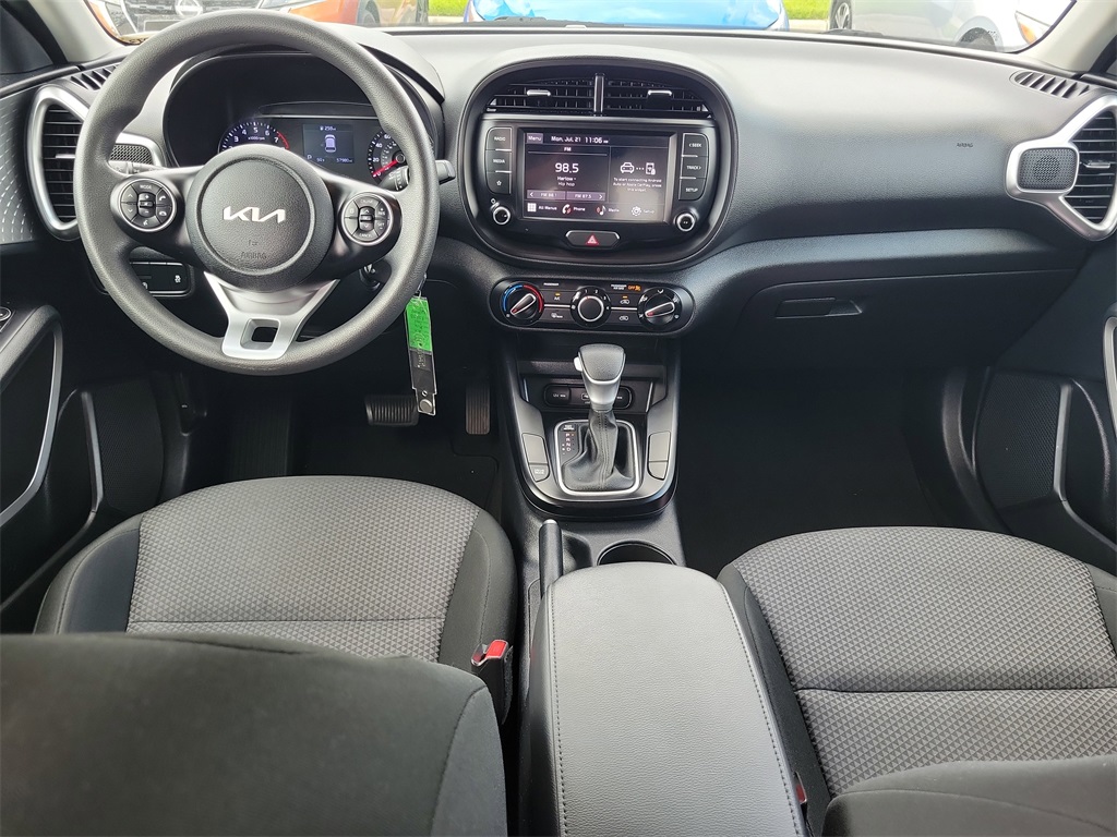 2022 Gravity Gray Kia Soul LX FWD Hatchback