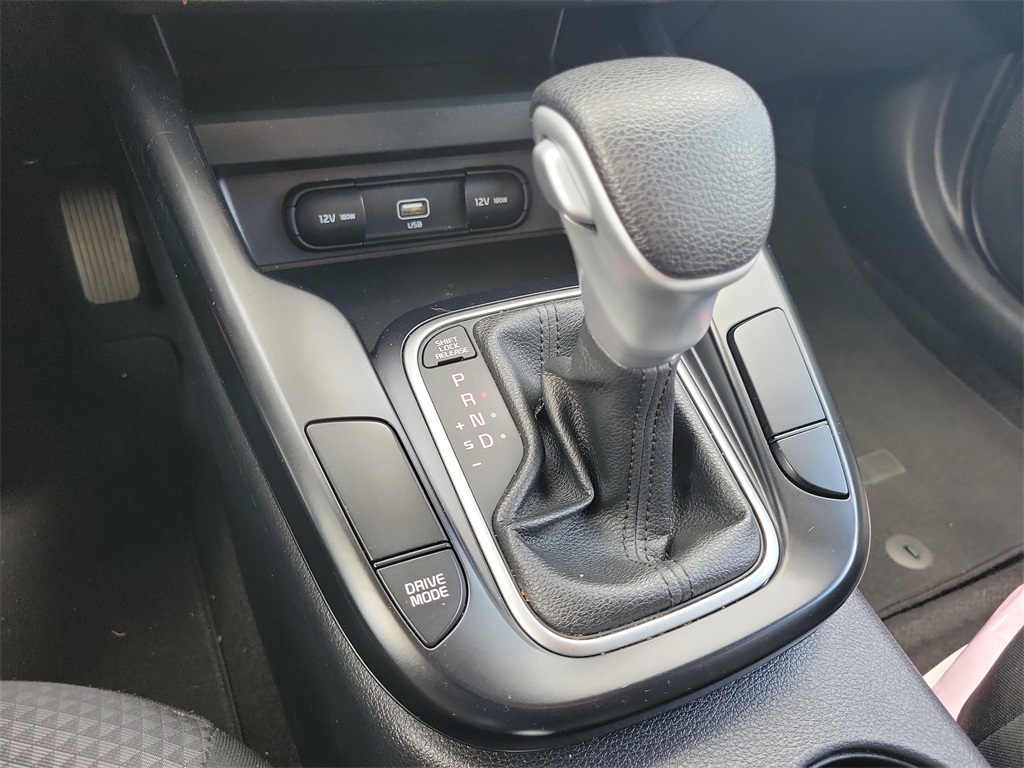 2022 Gravity Gray Kia Soul LX FWD Hatchback
