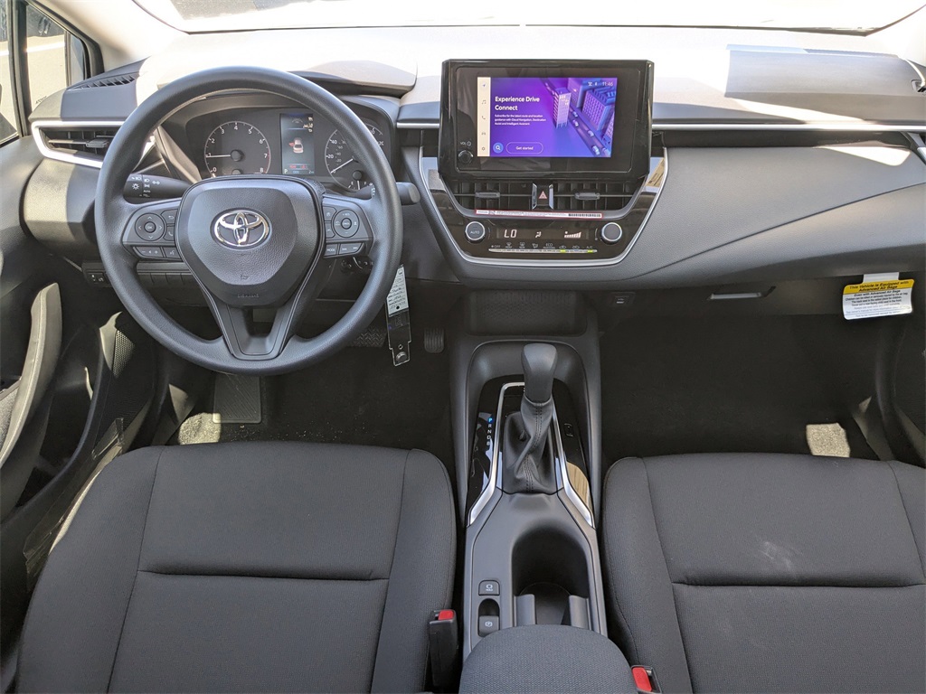 2025 Toyota Corolla LE photo 13