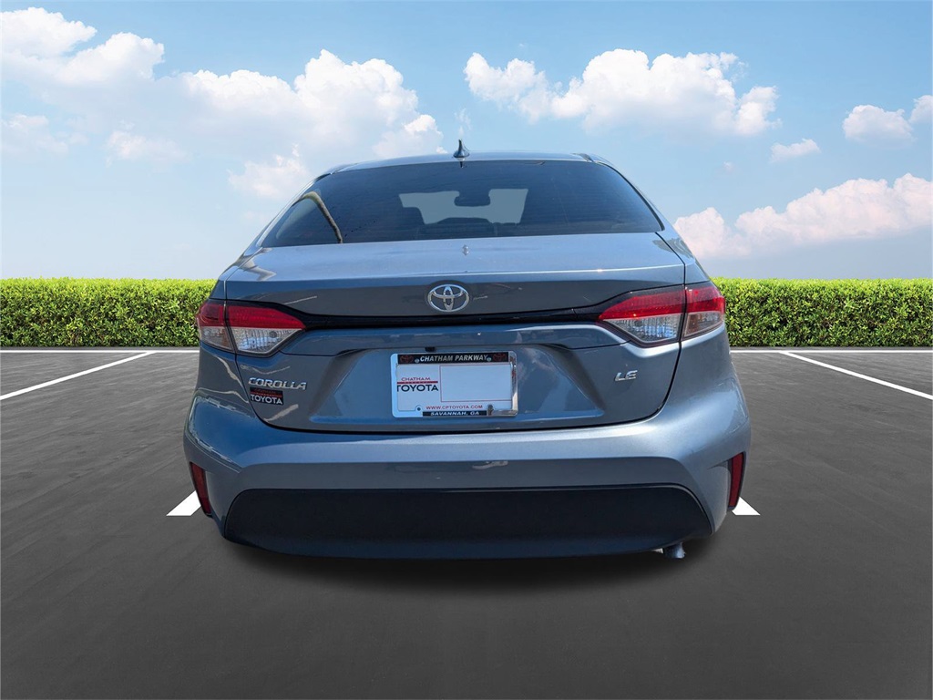 2025 Toyota Corolla LE photo 5