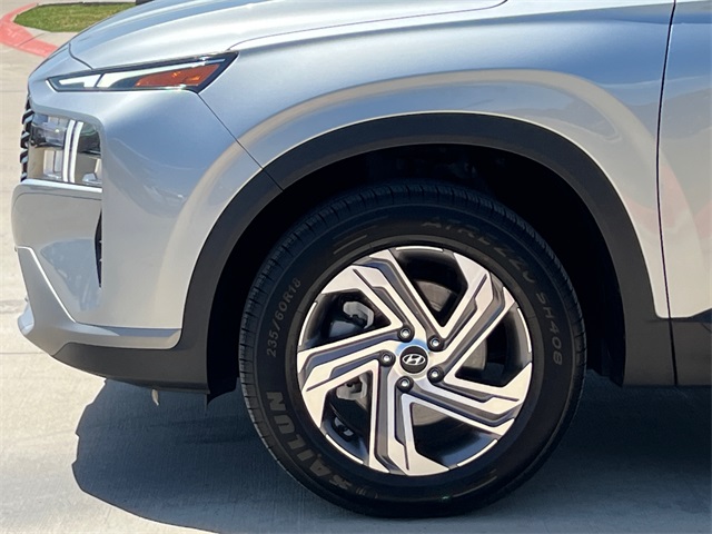 2023 Hyundai Santa Fe SEL photo 2