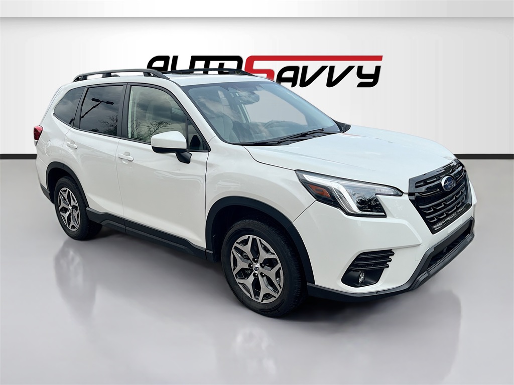 2024 Subaru Forester Premium's photo